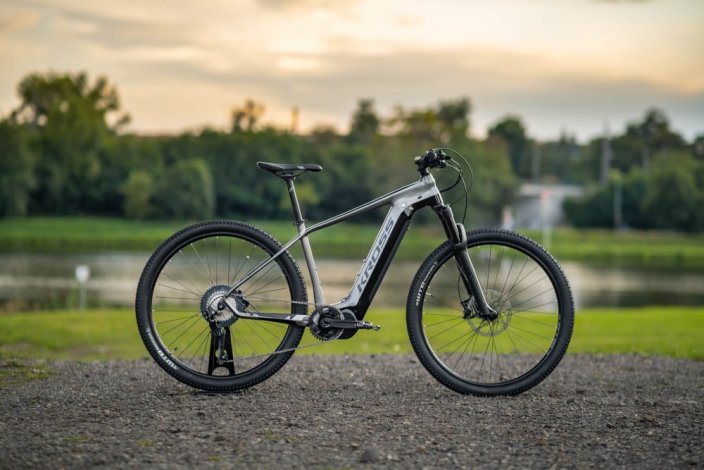 KROSS  LEVEL BOOST 3.0 630 29" - Velikost rámu: L (20"), Velikost kol: 29, Materiál rámu: Alu, Převody: 11, Kapacita baterie: 630WH